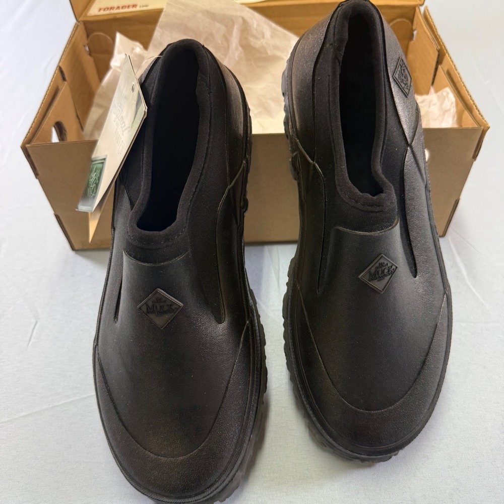 Muck Boot Company Forager Low Black Waterproof Slip On Shoes Men 9 Womens 10 NEW